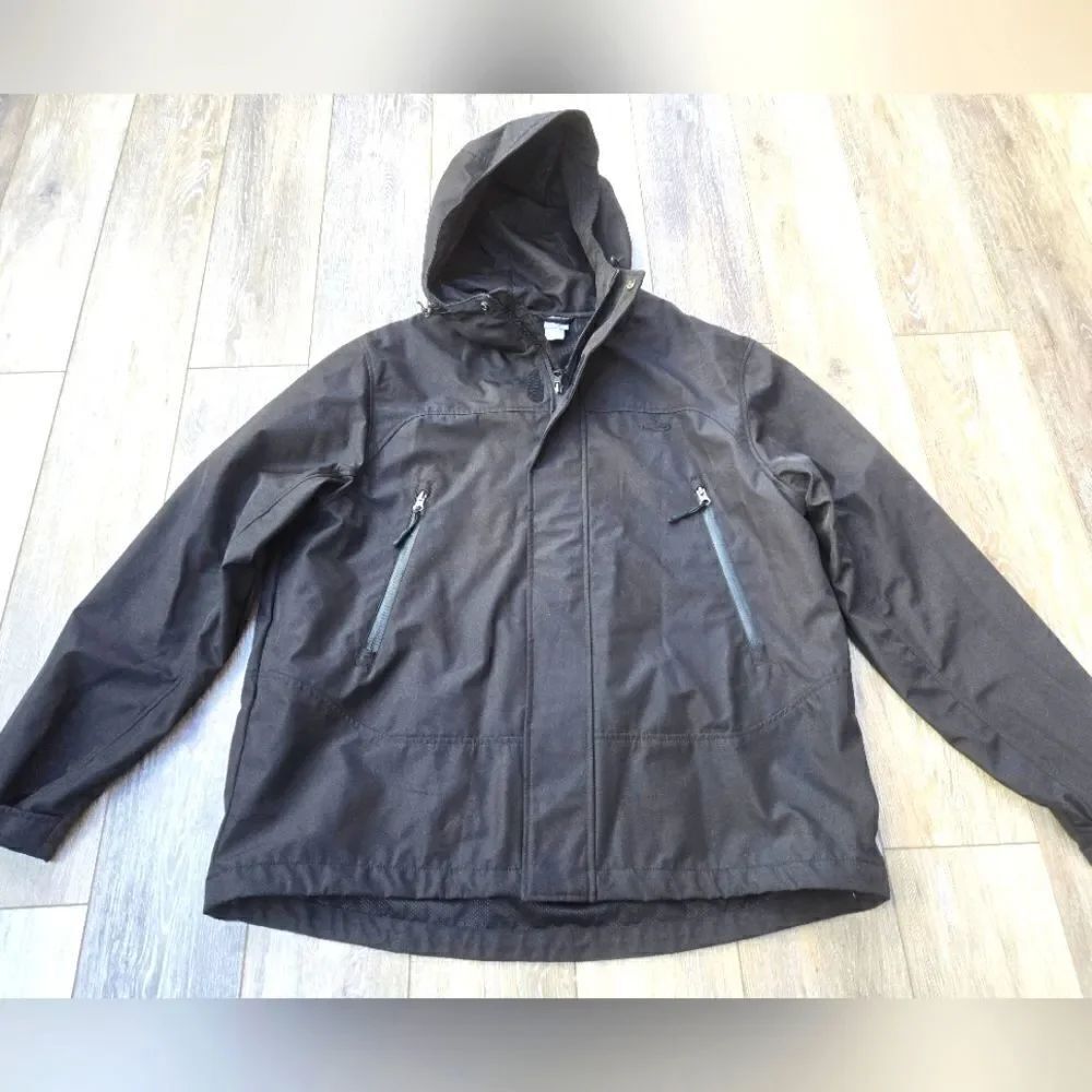 Champion men's coat black hooded big pockets,  chest pocket zip up with velcro L